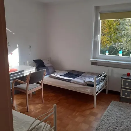 Apartment Ground Floor Laatzen *